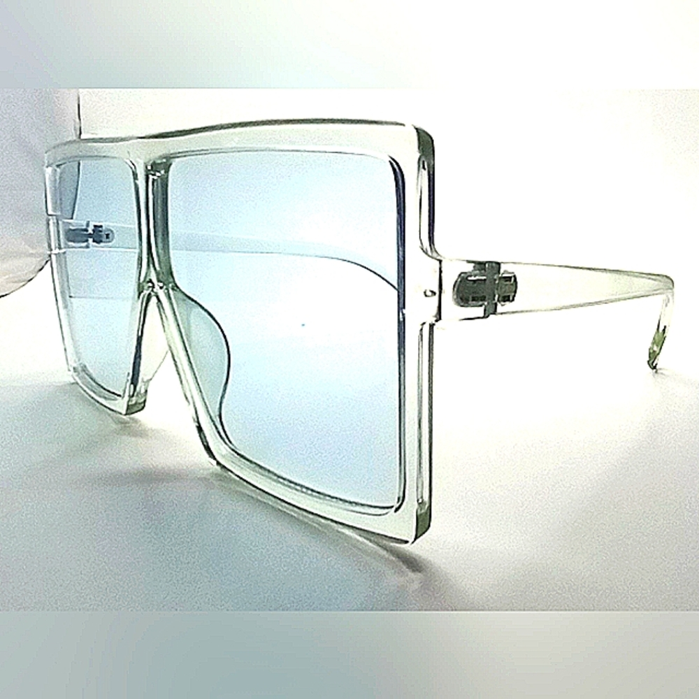 Vintage Styled Oversized Square Glasses